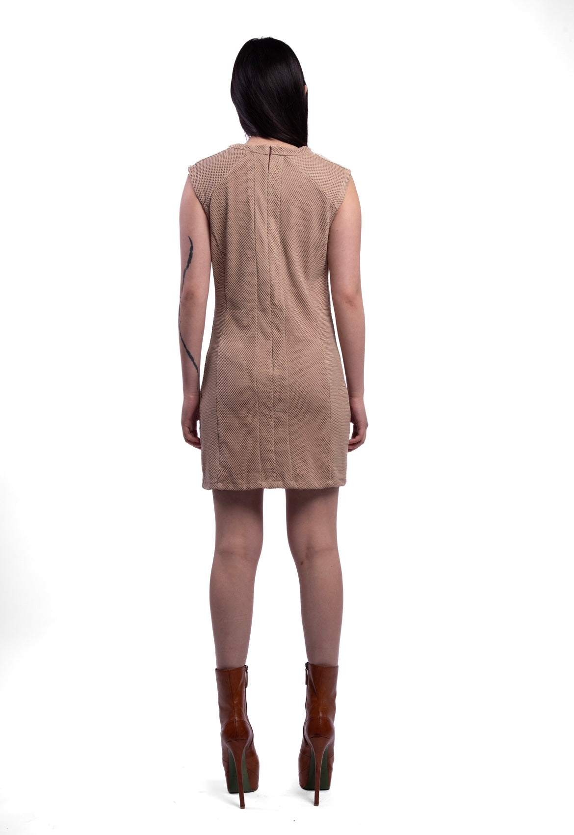 Short sleeve cut dress in stone