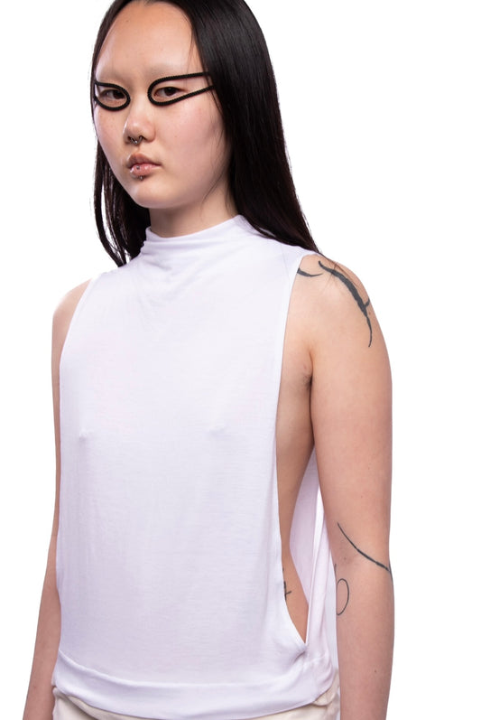 Polo neck vest white