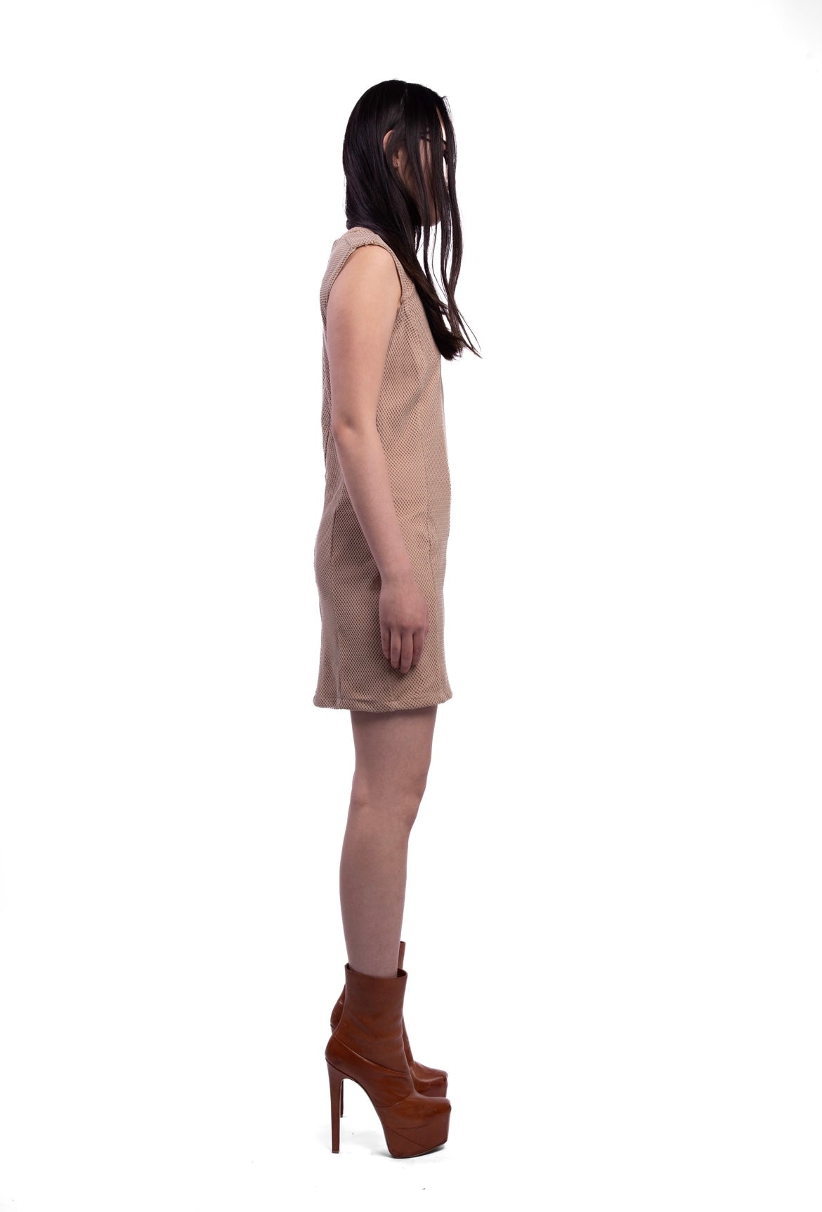 Short sleeve cut dress in stone